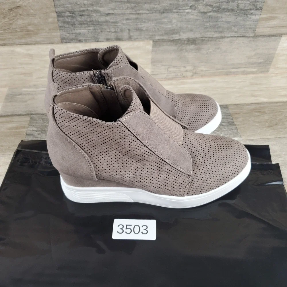 Journee Collection new without
